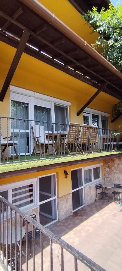 Levendula apartmanház Hajdúszoboszló Esterno foto